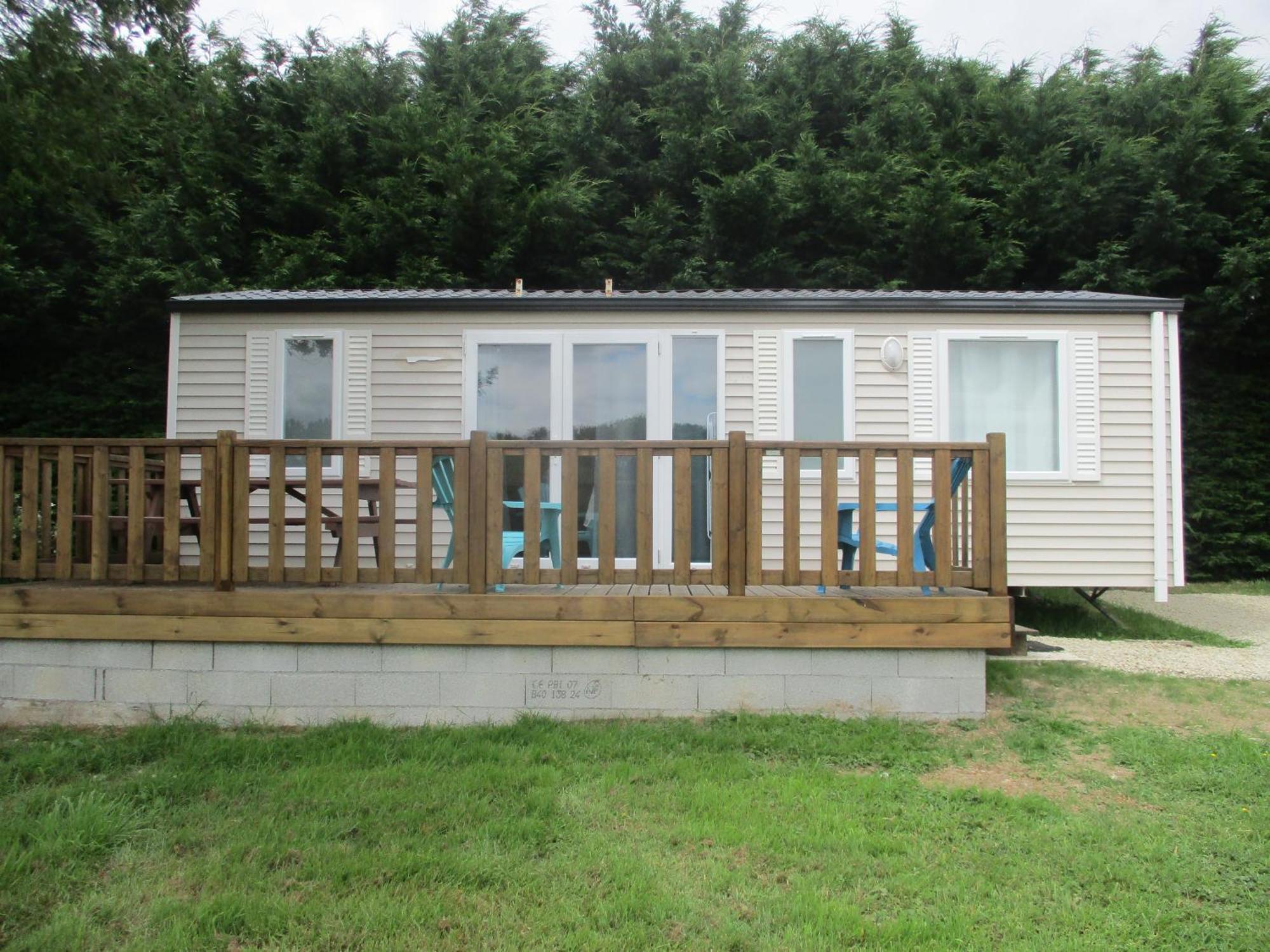 Les Mobile Home De Kerroyal Garlan Buitenkant foto
