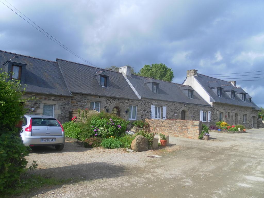 Les Mobile Home De Kerroyal Garlan Buitenkant foto